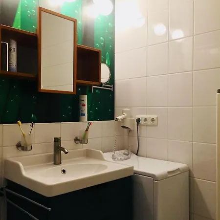 50 M Zum - App Strandhuepfer - Saisonstrandkorb Inklusive Timmendorfer Strand