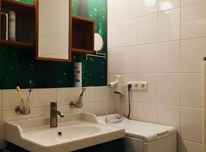 50 M Zum - App Strandhuepfer - Saisonstrandkorb Inklusive Timmendorfer Strand