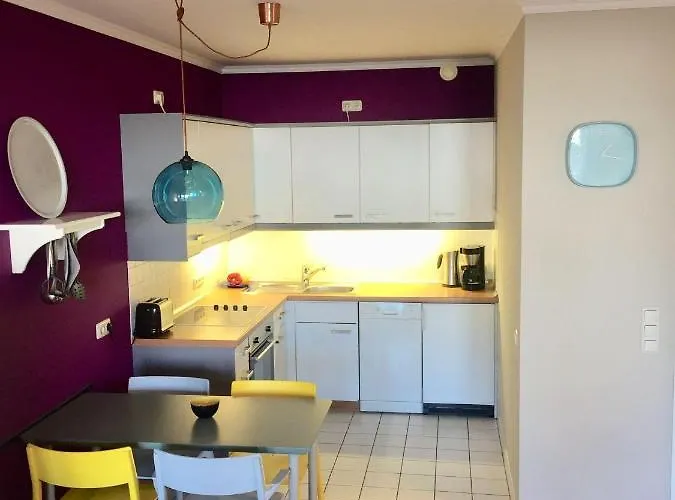 50 M Zum - App Strandhuepfer - Saisonstrandkorb Inklusive *